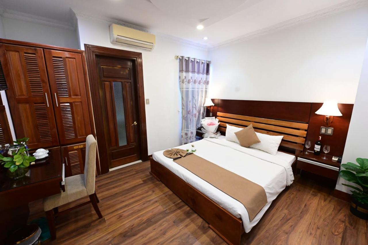 Adina Hotel Дананг Екстер'єр фото