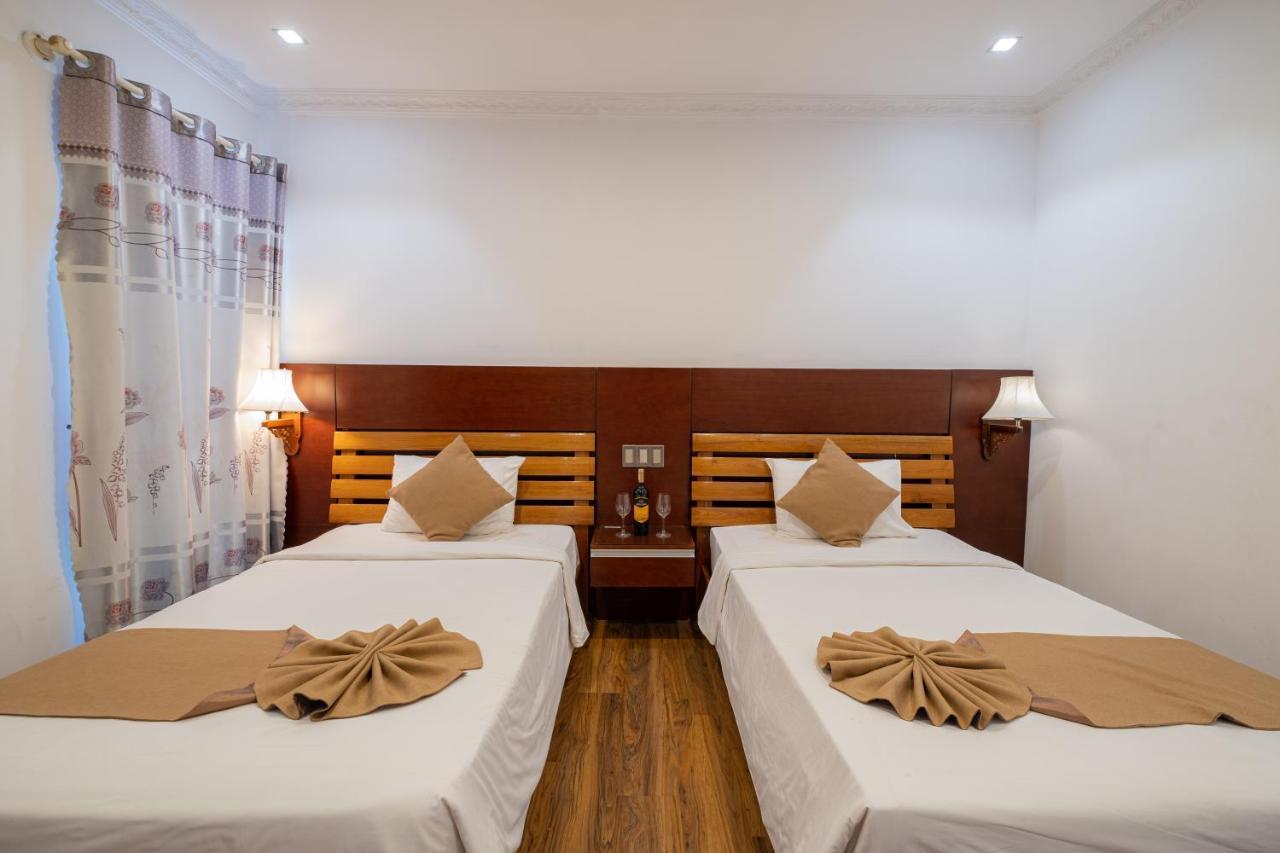 Adina Hotel Дананг Екстер'єр фото